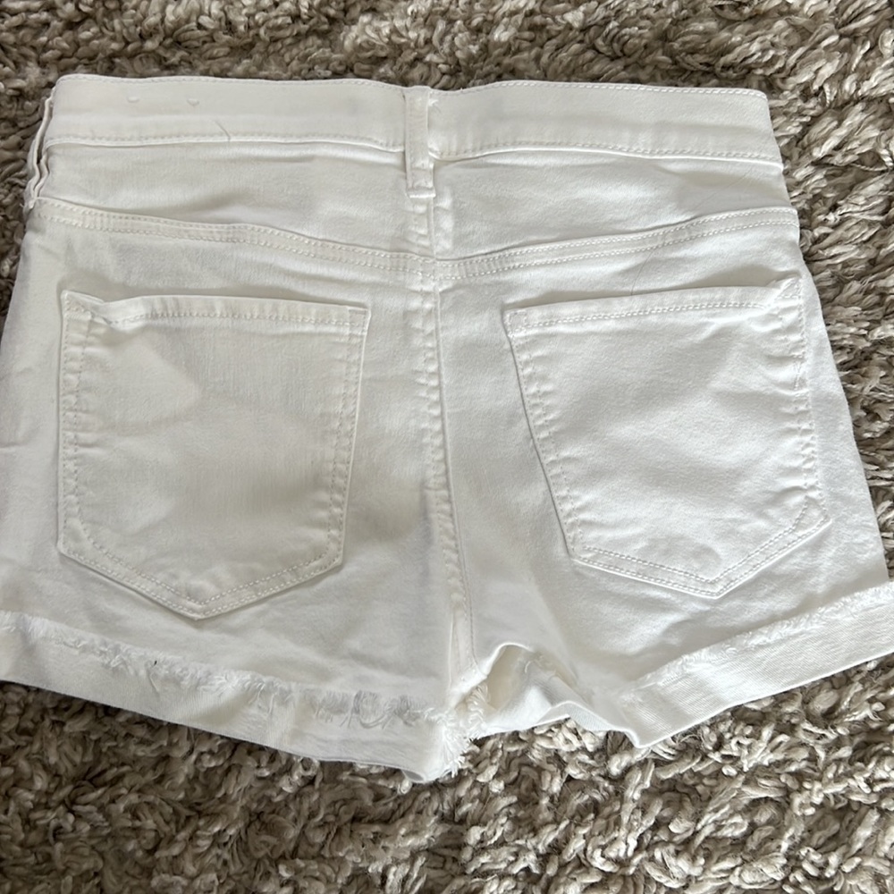Express Mid Rise Shorts - Picture 2 of 3